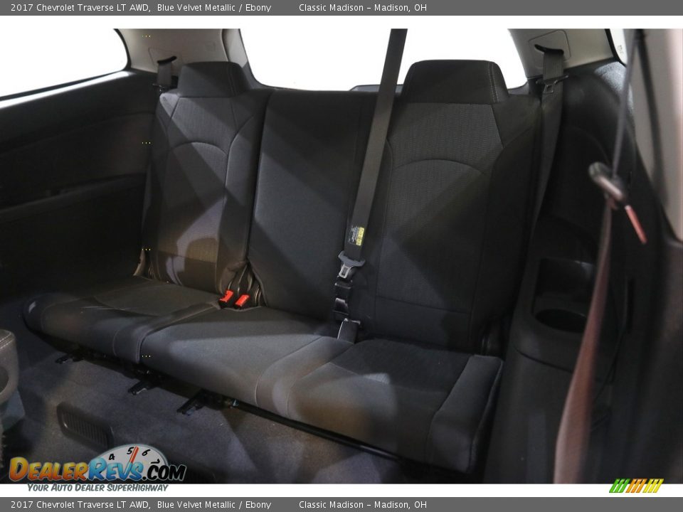 2017 Chevrolet Traverse LT AWD Blue Velvet Metallic / Ebony Photo #17