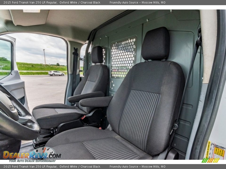 2015 Ford Transit Van 250 LR Regular Oxford White / Charcoal Black Photo #17