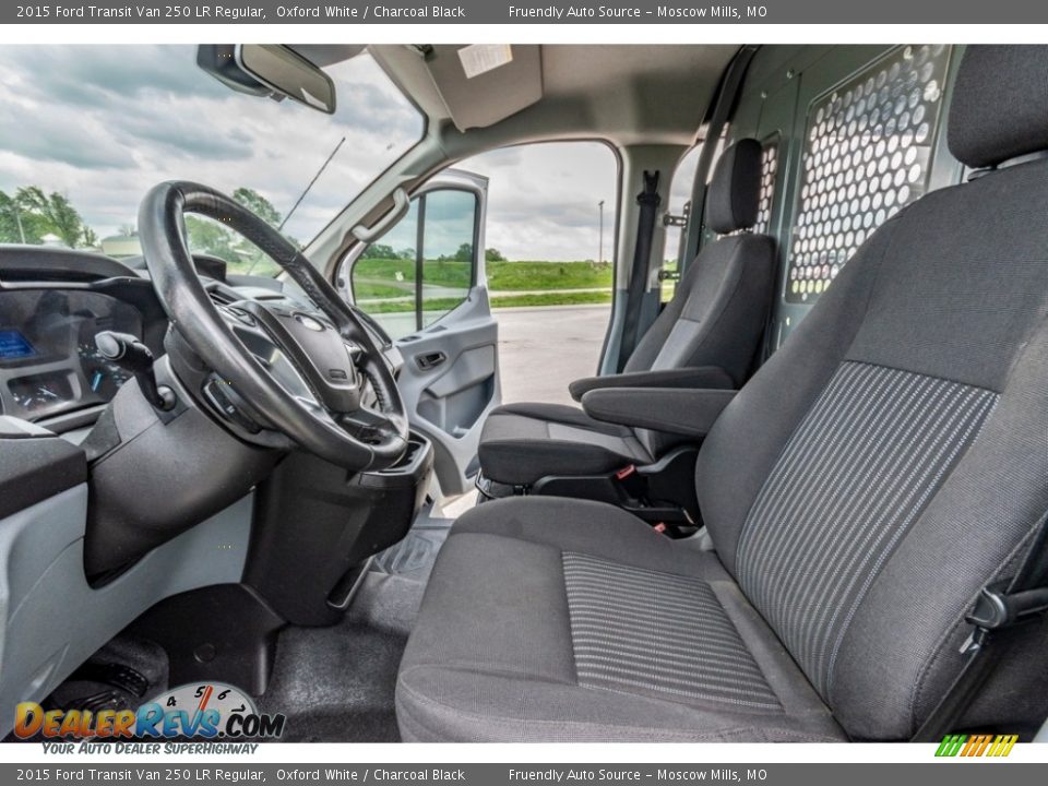 2015 Ford Transit Van 250 LR Regular Oxford White / Charcoal Black Photo #18