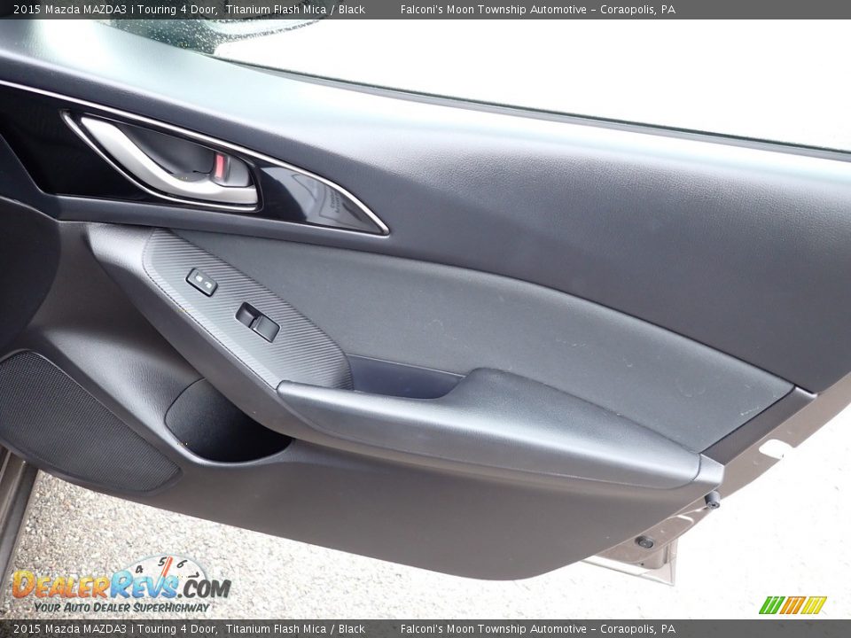 Door Panel of 2015 Mazda MAZDA3 i Touring 4 Door Photo #13