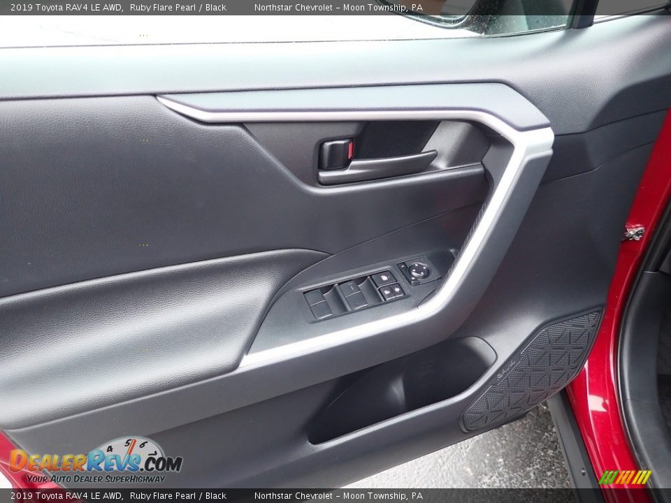 2019 Toyota RAV4 LE AWD Ruby Flare Pearl / Black Photo #24