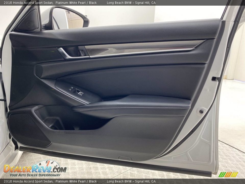 2018 Honda Accord Sport Sedan Platinum White Pearl / Black Photo #30