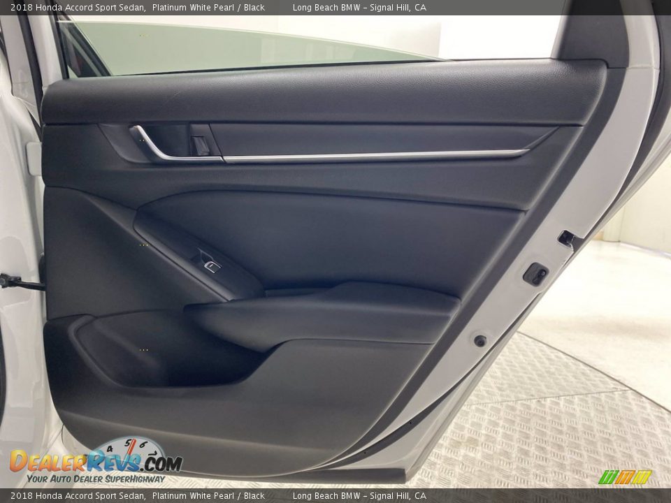 2018 Honda Accord Sport Sedan Platinum White Pearl / Black Photo #33