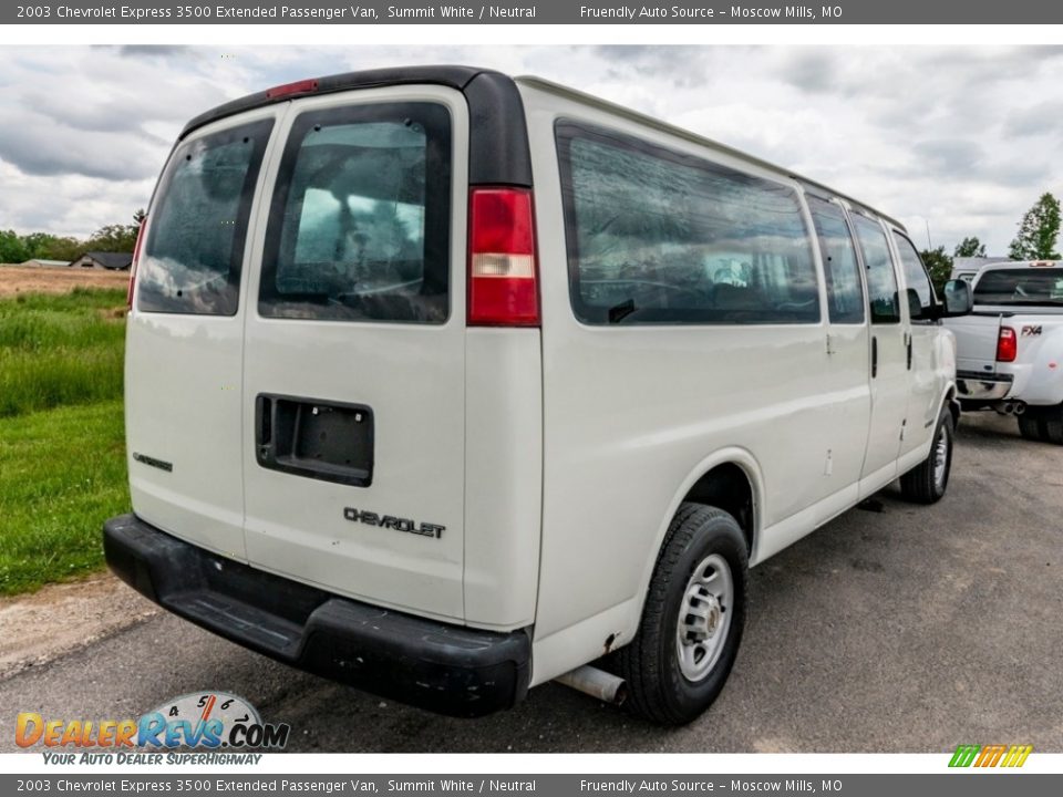 2003 Chevrolet Express 3500 Extended Passenger Van Summit White / Neutral Photo #4