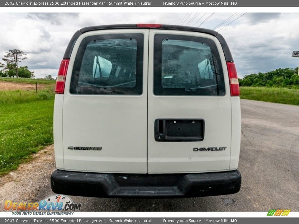 2003 Chevrolet Express 3500 Extended Passenger Van Summit White / Neutral Photo #5