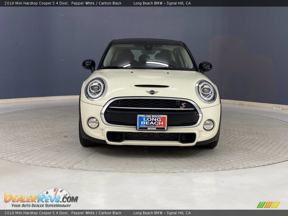 2019 Mini Hardtop Cooper S 4 Door Pepper White / Carbon Black Photo #2