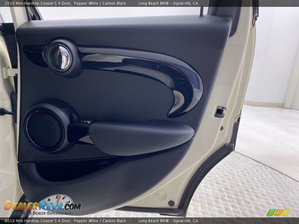 2019 Mini Hardtop Cooper S 4 Door Pepper White / Carbon Black Photo #35