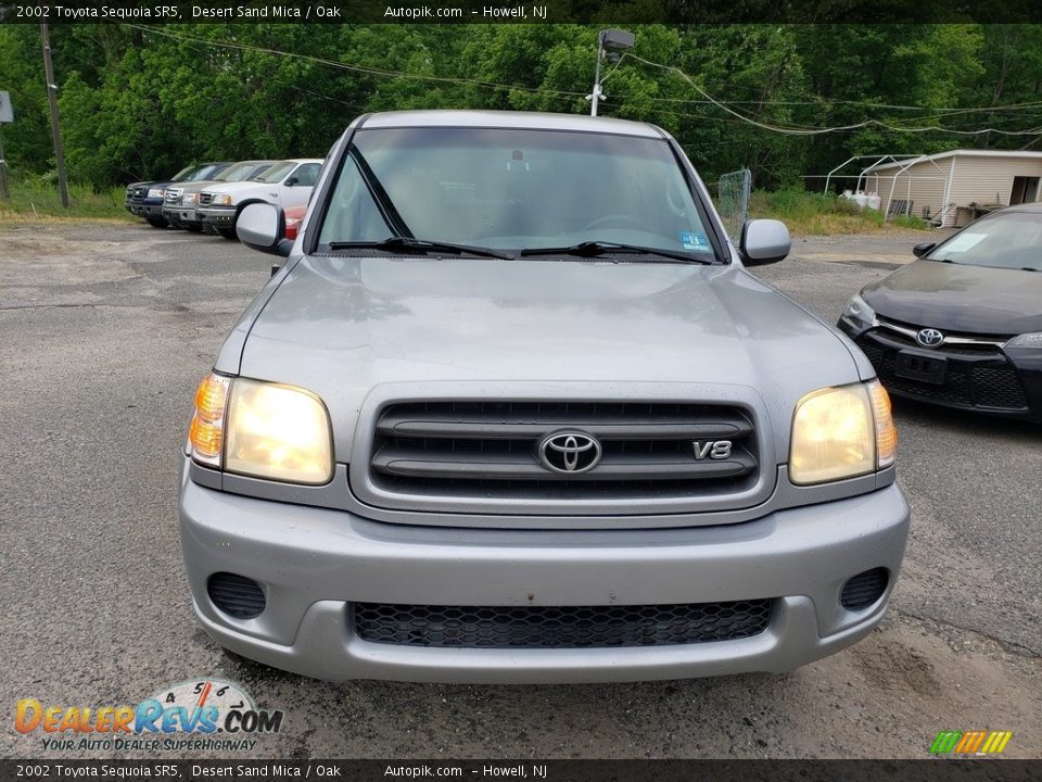 2002 Toyota Sequoia SR5 Desert Sand Mica / Oak Photo #2