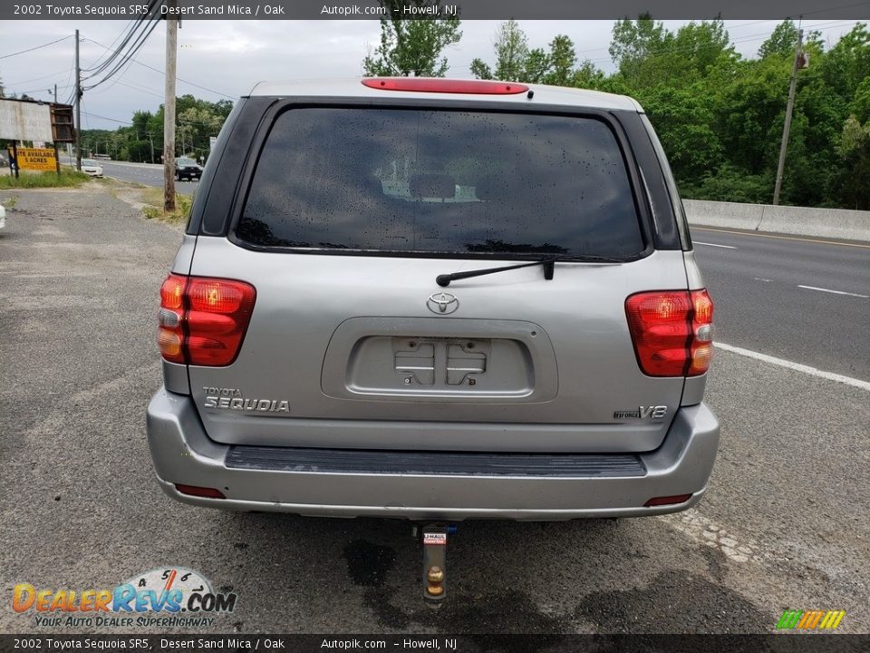 2002 Toyota Sequoia SR5 Desert Sand Mica / Oak Photo #6