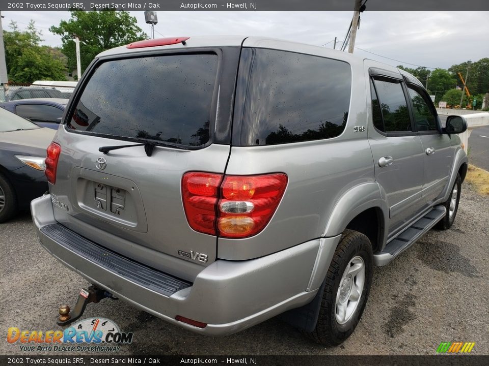 2002 Toyota Sequoia SR5 Desert Sand Mica / Oak Photo #7