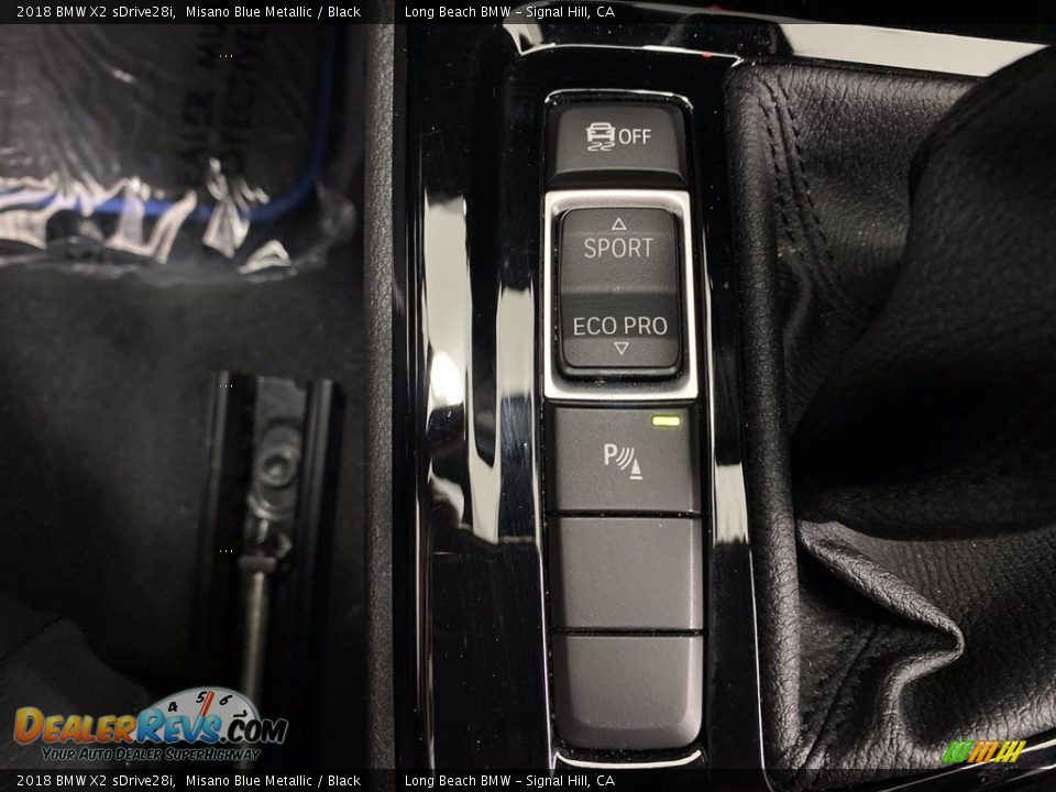 Controls of 2018 BMW X2 sDrive28i Photo #28