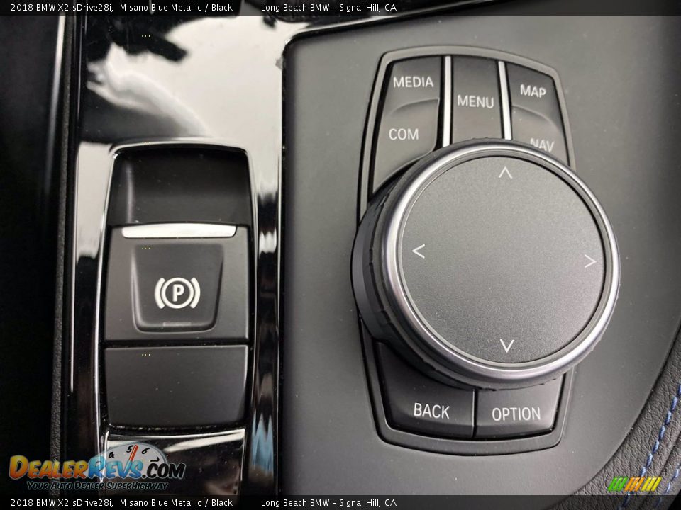 Controls of 2018 BMW X2 sDrive28i Photo #29