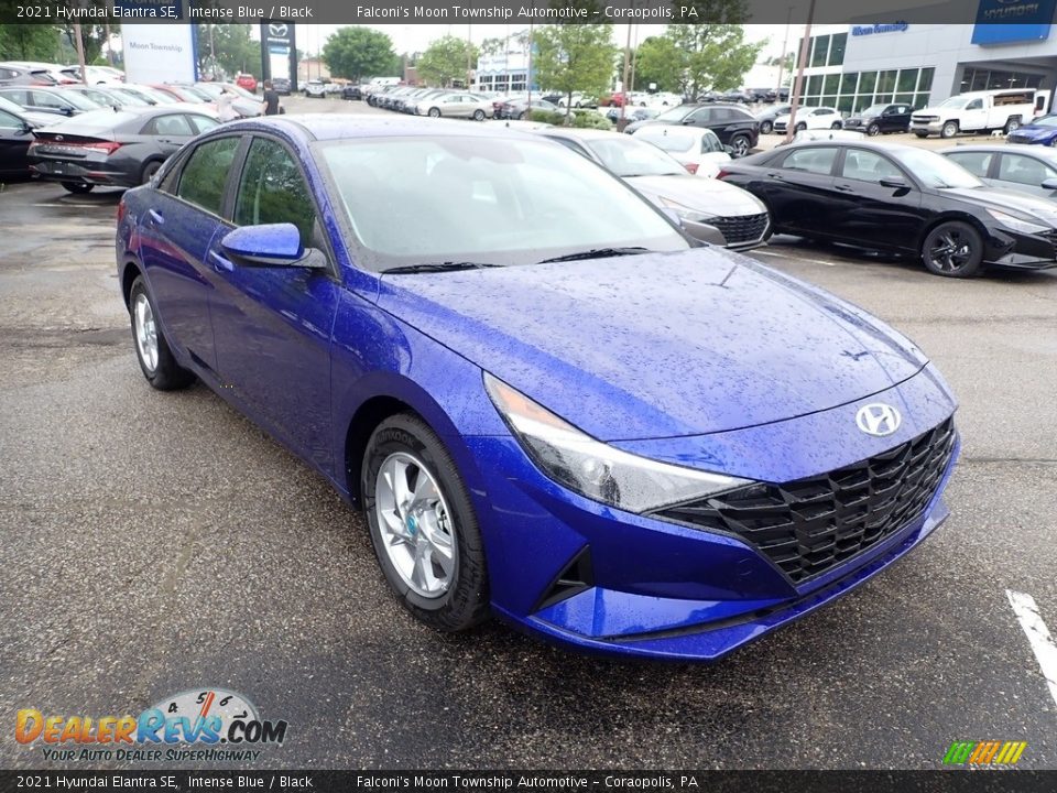 2021 Hyundai Elantra SE Intense Blue / Black Photo #3