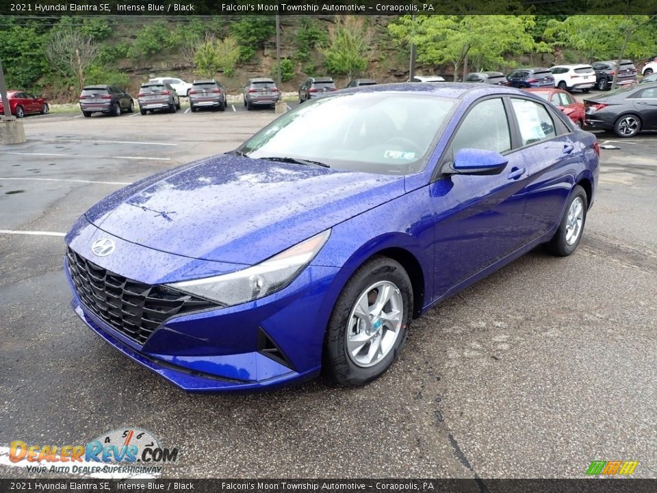 2021 Hyundai Elantra SE Intense Blue / Black Photo #5