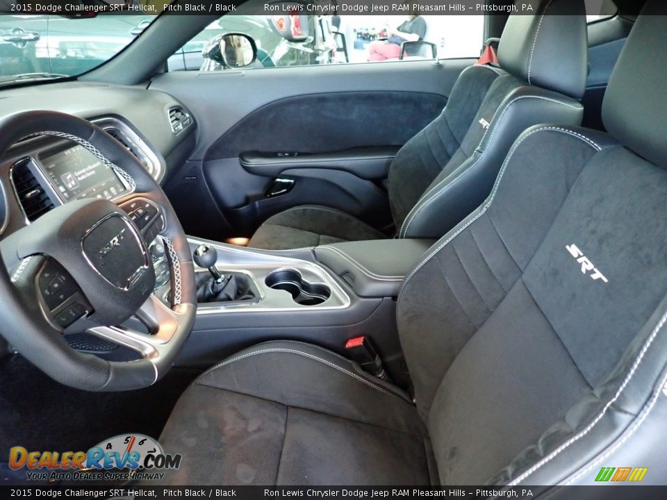 Front Seat of 2015 Dodge Challenger SRT Hellcat Photo #9