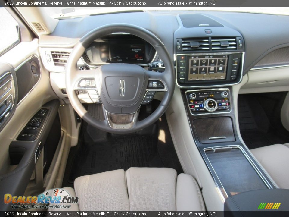 2019 Lincoln Continental Reserve White Platinum Metallic Tri-Coat / Cappuccino Photo #15