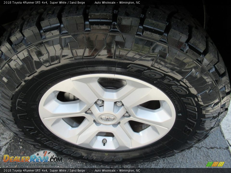 2018 Toyota 4Runner SR5 4x4 Super White / Sand Beige Photo #7