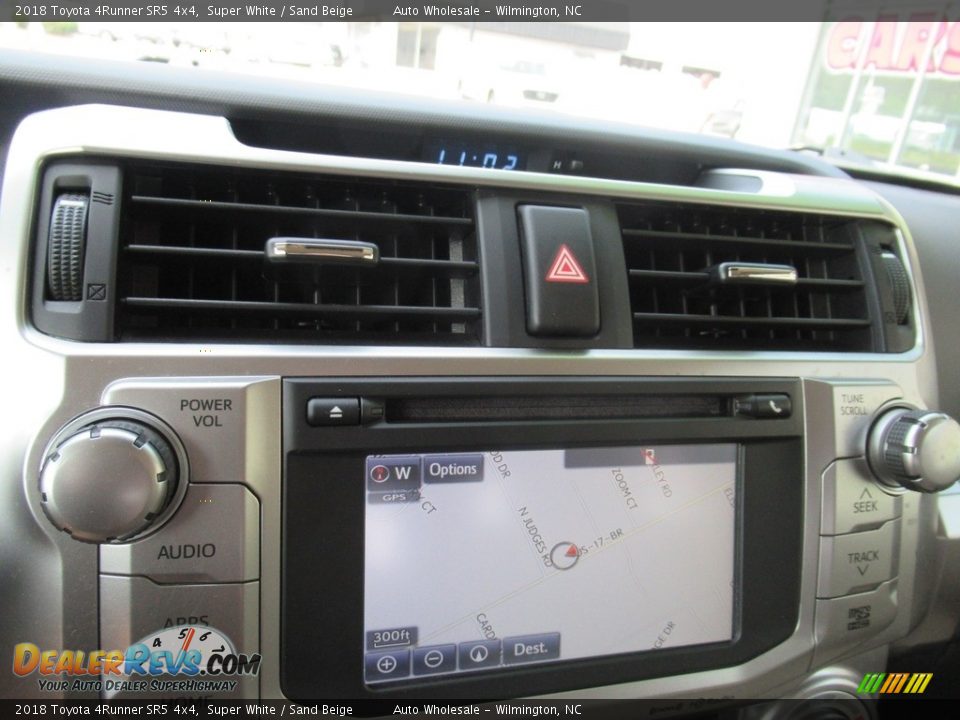 2018 Toyota 4Runner SR5 4x4 Super White / Sand Beige Photo #17