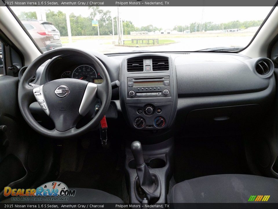 2015 Nissan Versa 1.6 S Sedan Amethyst Gray / Charcoal Photo #5