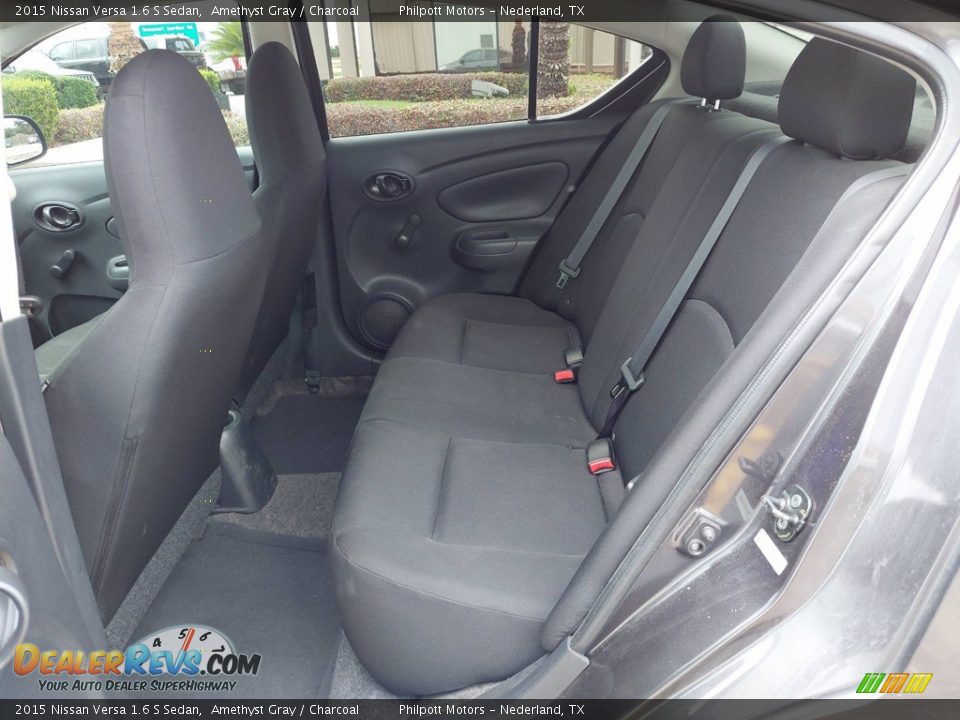 2015 Nissan Versa 1.6 S Sedan Amethyst Gray / Charcoal Photo #6