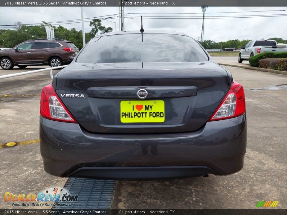 2015 Nissan Versa 1.6 S Sedan Amethyst Gray / Charcoal Photo #8