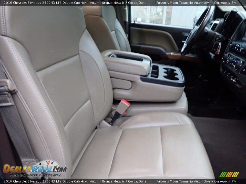 Front Seat of 2016 Chevrolet Silverado 2500HD LTZ Double Cab 4x4 Photo #9