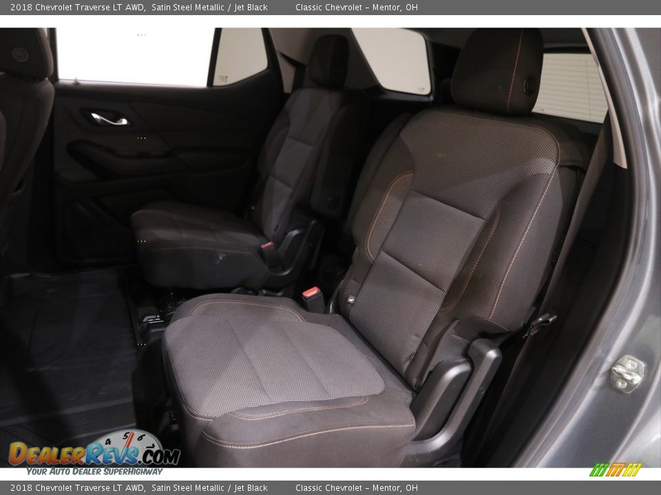 2018 Chevrolet Traverse LT AWD Satin Steel Metallic / Jet Black Photo #16