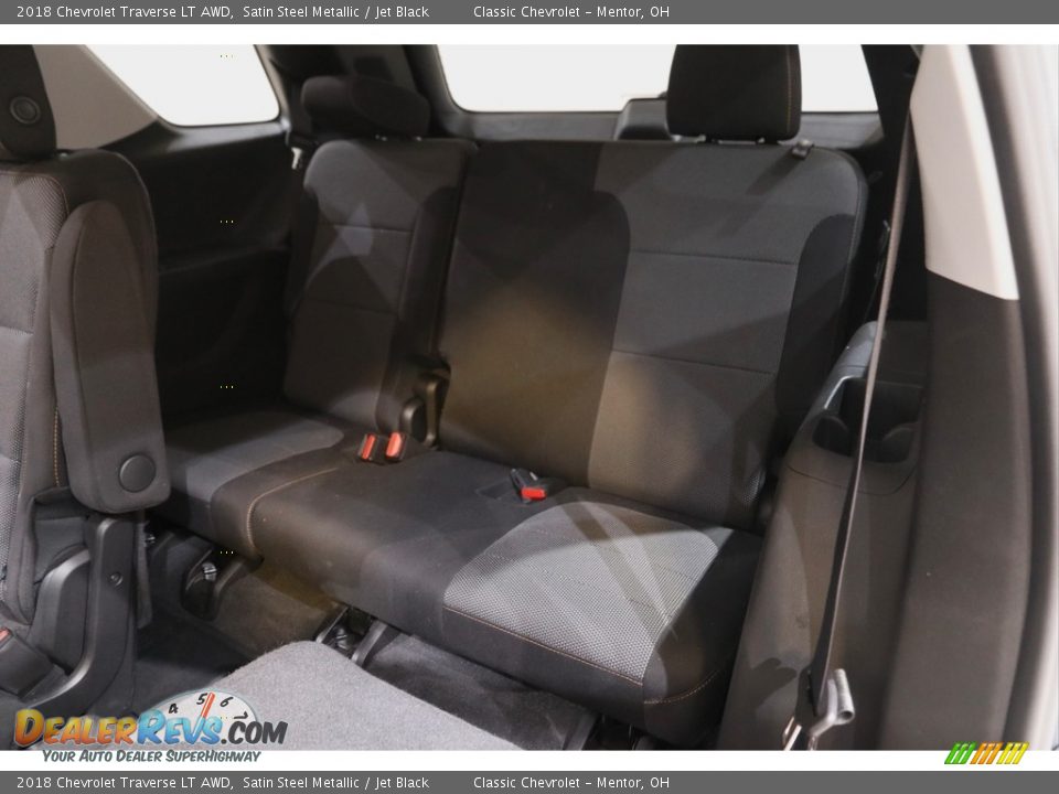 2018 Chevrolet Traverse LT AWD Satin Steel Metallic / Jet Black Photo #17
