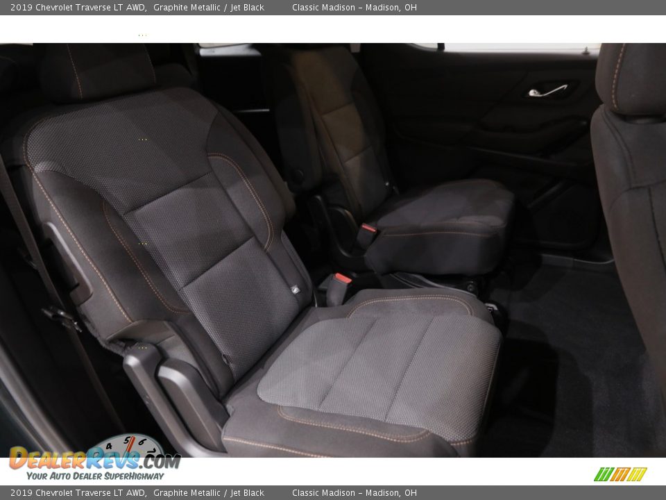 2019 Chevrolet Traverse LT AWD Graphite Metallic / Jet Black Photo #16
