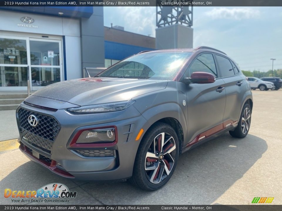 Front 3/4 View of 2019 Hyundai Kona Iron Man Edition AWD Photo #1