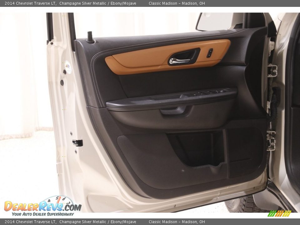 2014 Chevrolet Traverse LT Champagne Silver Metallic / Ebony/Mojave Photo #4