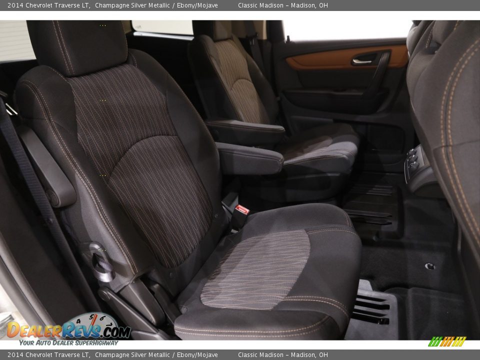 2014 Chevrolet Traverse LT Champagne Silver Metallic / Ebony/Mojave Photo #15