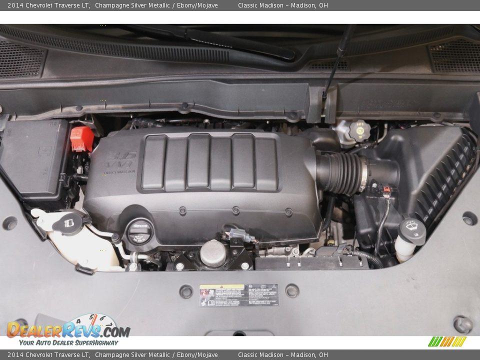 2014 Chevrolet Traverse LT Champagne Silver Metallic / Ebony/Mojave Photo #19