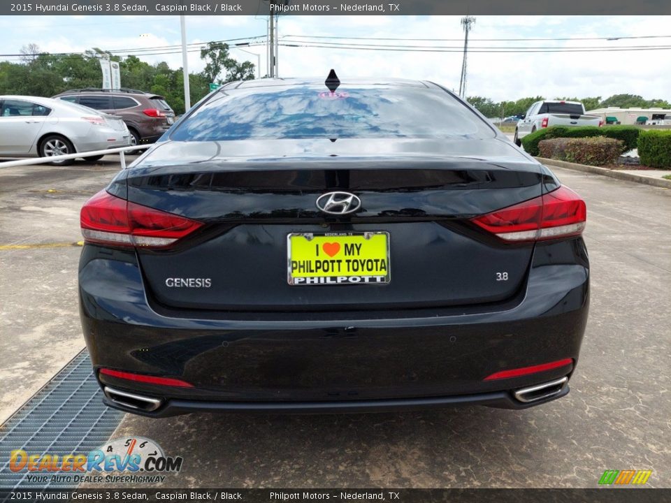 2015 Hyundai Genesis 3.8 Sedan Caspian Black / Black Photo #8