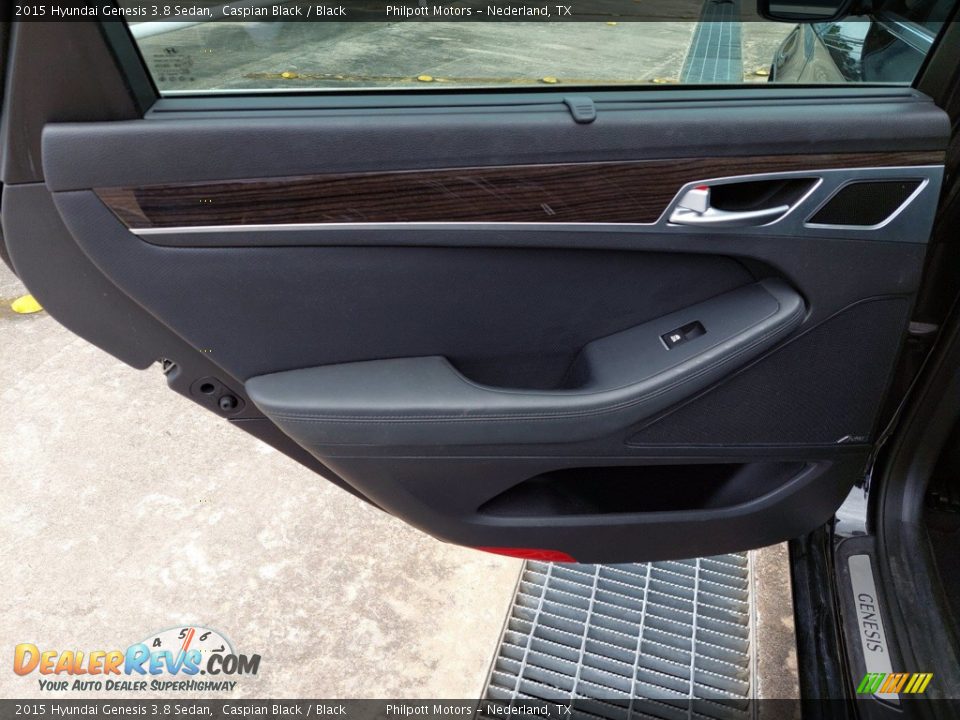 2015 Hyundai Genesis 3.8 Sedan Caspian Black / Black Photo #23