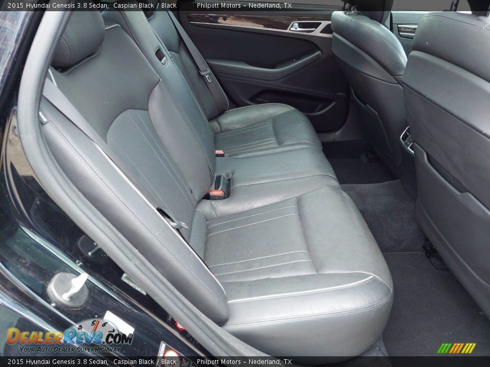 2015 Hyundai Genesis 3.8 Sedan Caspian Black / Black Photo #26