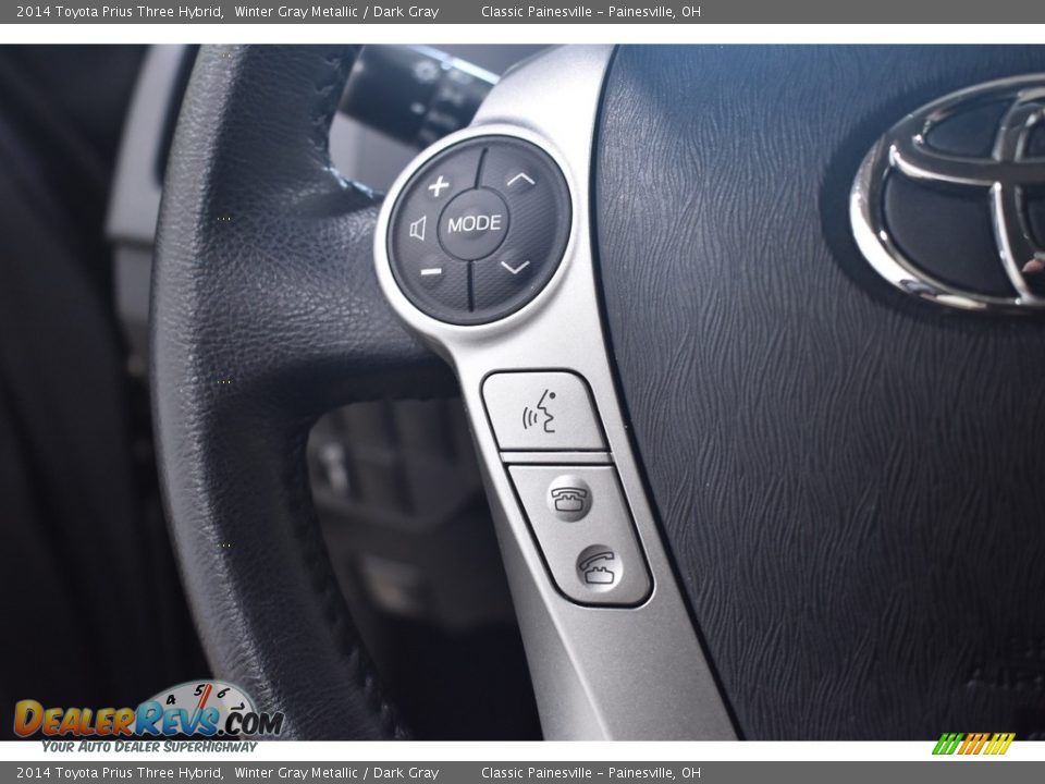 2014 Toyota Prius Three Hybrid Winter Gray Metallic / Dark Gray Photo #15