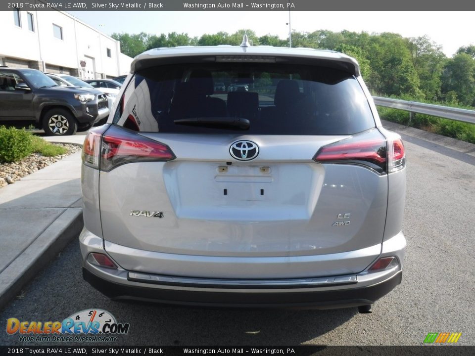 2018 Toyota RAV4 LE AWD Silver Sky Metallic / Black Photo #13