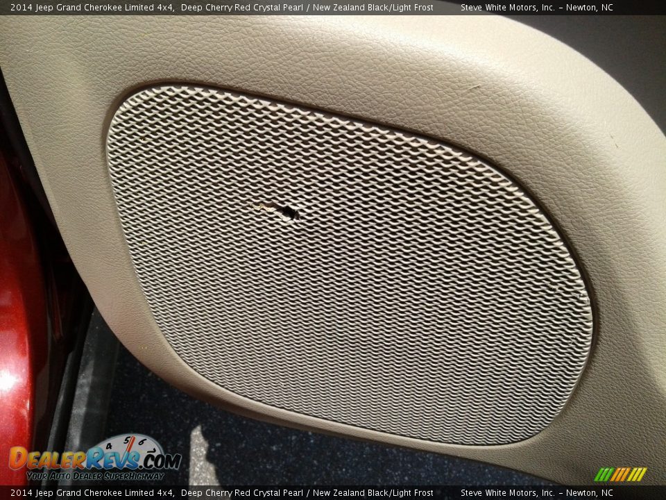 2014 Jeep Grand Cherokee Limited 4x4 Deep Cherry Red Crystal Pearl / New Zealand Black/Light Frost Photo #22