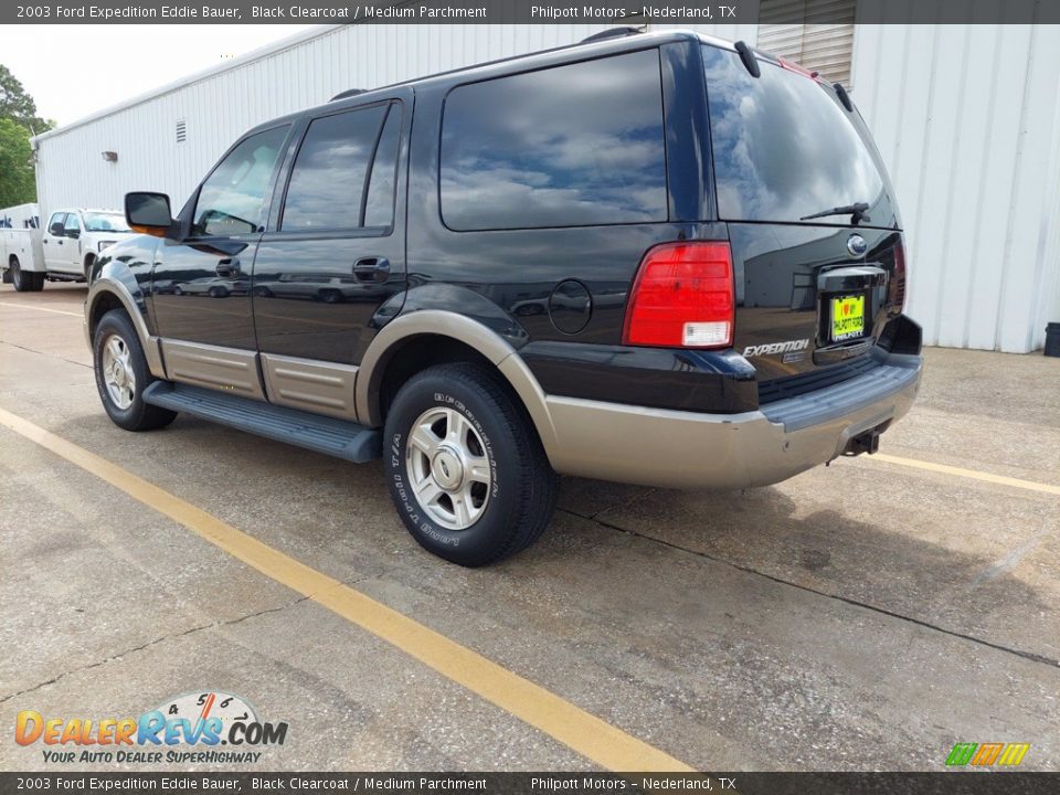 2003 Ford Expedition Eddie Bauer Black Clearcoat / Medium Parchment Photo #11
