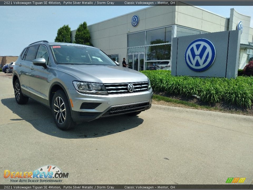 2021 Volkswagen Tiguan SE 4Motion Pyrite Silver Metallic / Storm Gray Photo #1