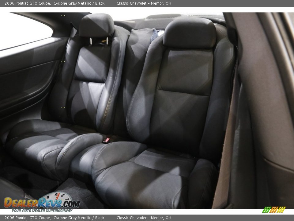 2006 Pontiac GTO Coupe Cyclone Gray Metallic / Black Photo #13