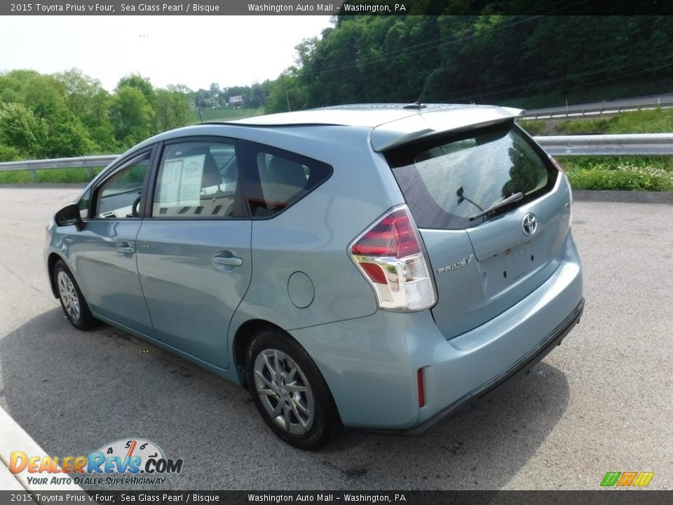 2015 Toyota Prius v Four Sea Glass Pearl / Bisque Photo #13