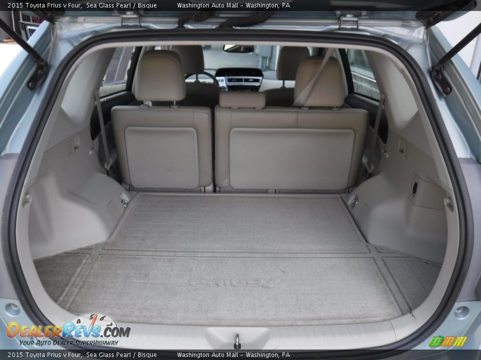 2015 Toyota Prius v Four Trunk Photo #25