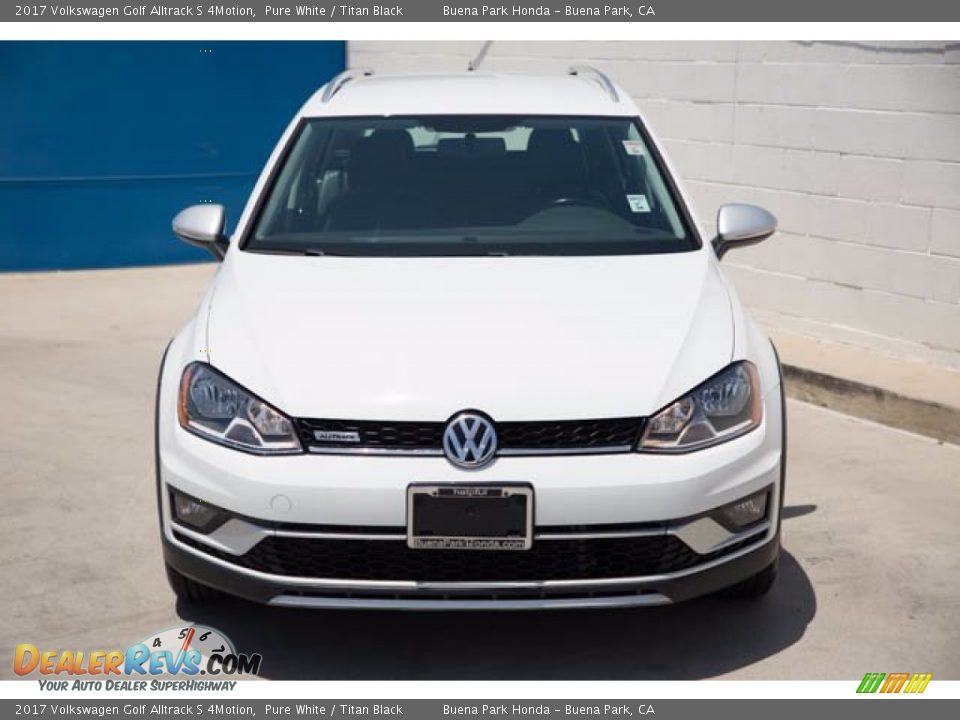 2017 Volkswagen Golf Alltrack S 4Motion Pure White / Titan Black Photo #7