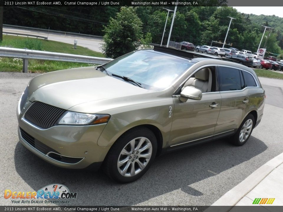 2013 Lincoln MKT EcoBoost AWD Crystal Champagne / Light Dune Photo #13