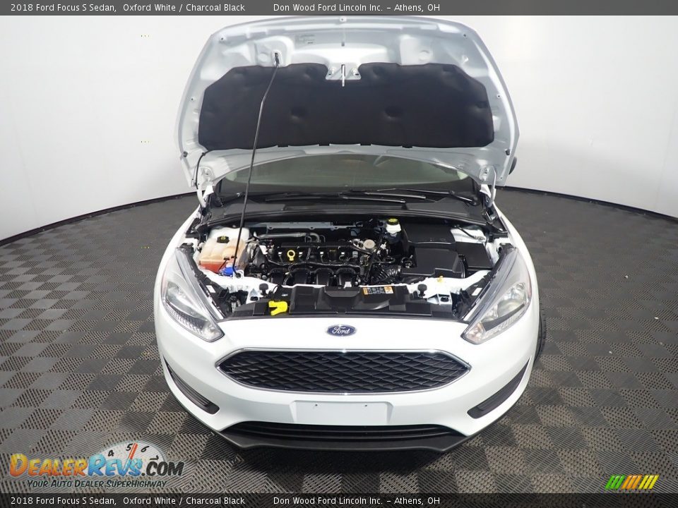 2018 Ford Focus S Sedan Oxford White / Charcoal Black Photo #6