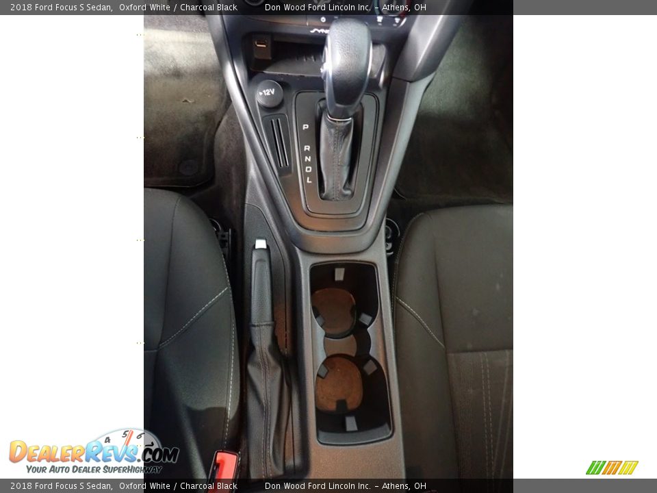 2018 Ford Focus S Sedan Oxford White / Charcoal Black Photo #32