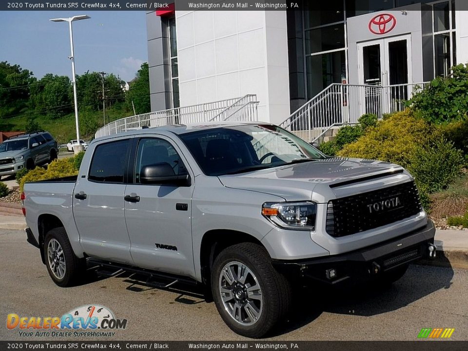 Front 3/4 View of 2020 Toyota Tundra SR5 CrewMax 4x4 Photo #1