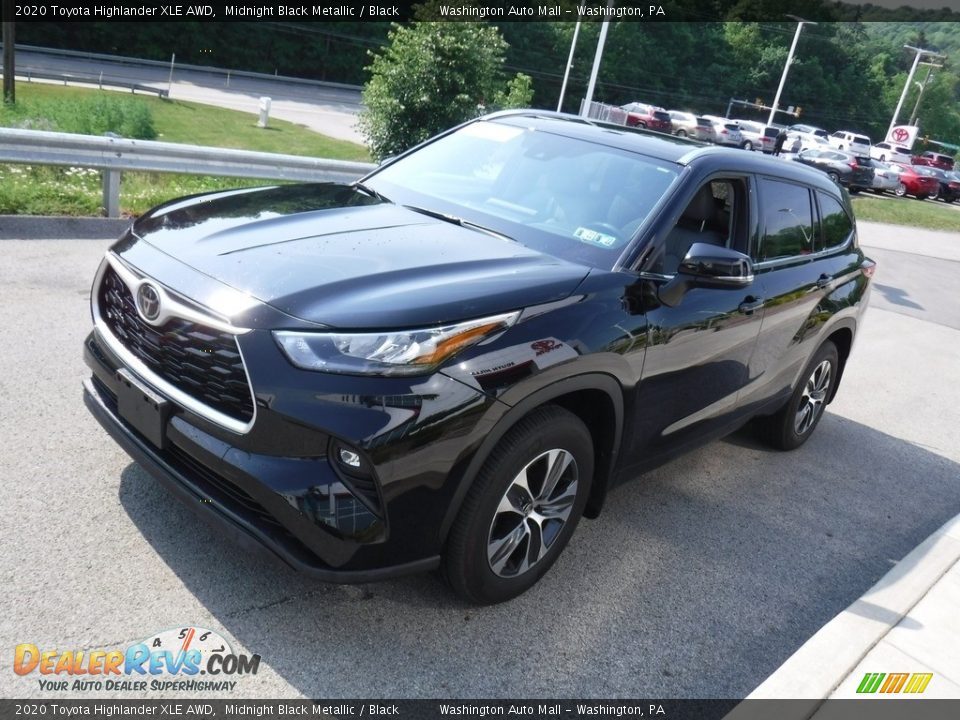 2020 Toyota Highlander XLE AWD Midnight Black Metallic / Black Photo #16